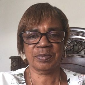 Meet your Posher, Rosalyn